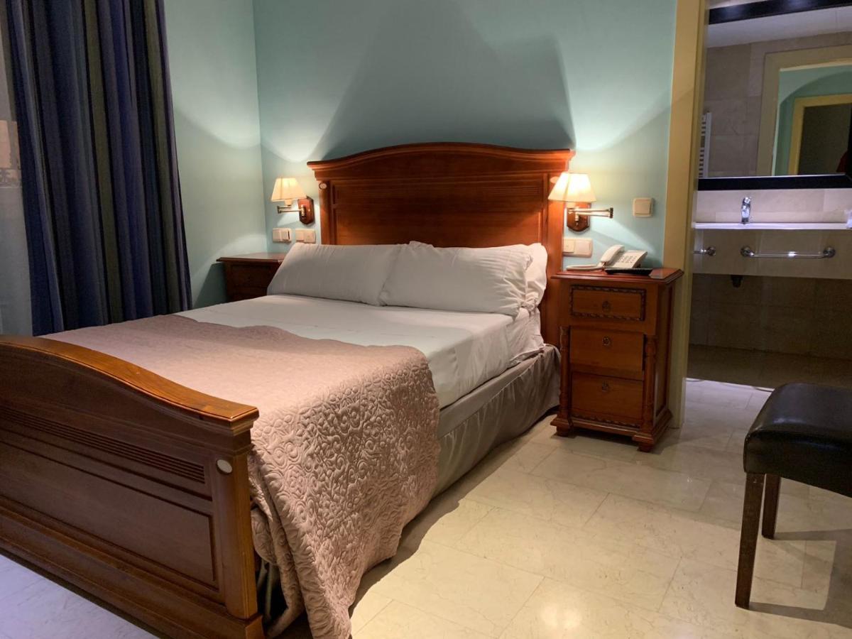 San Francisco Hotel 3*