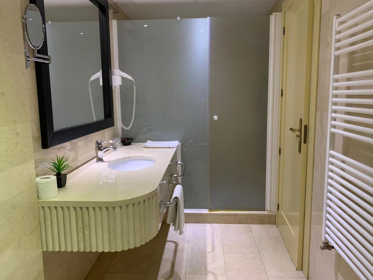 San Francisco Hotel 3*